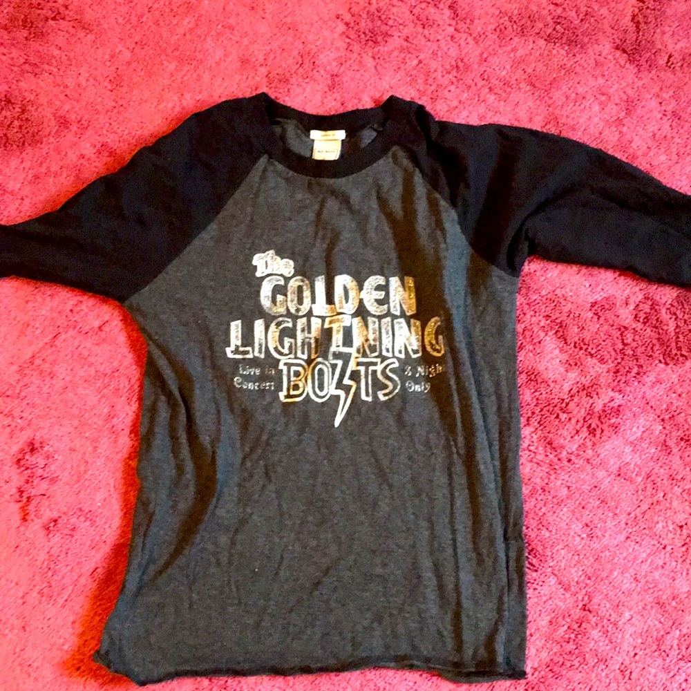 Old navy women’s t shirt